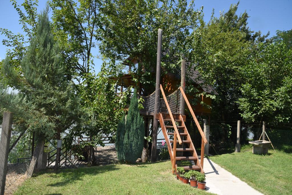Holiday Home Kucica Na Drvetu Banja Koviljača Exterior foto
